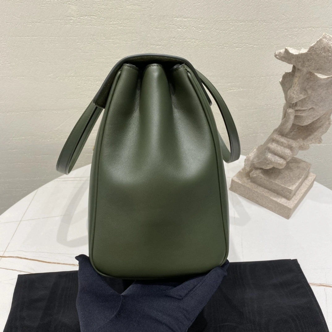 Custombag-- 195543CR4.15KH high quality version item：C-B806D25119